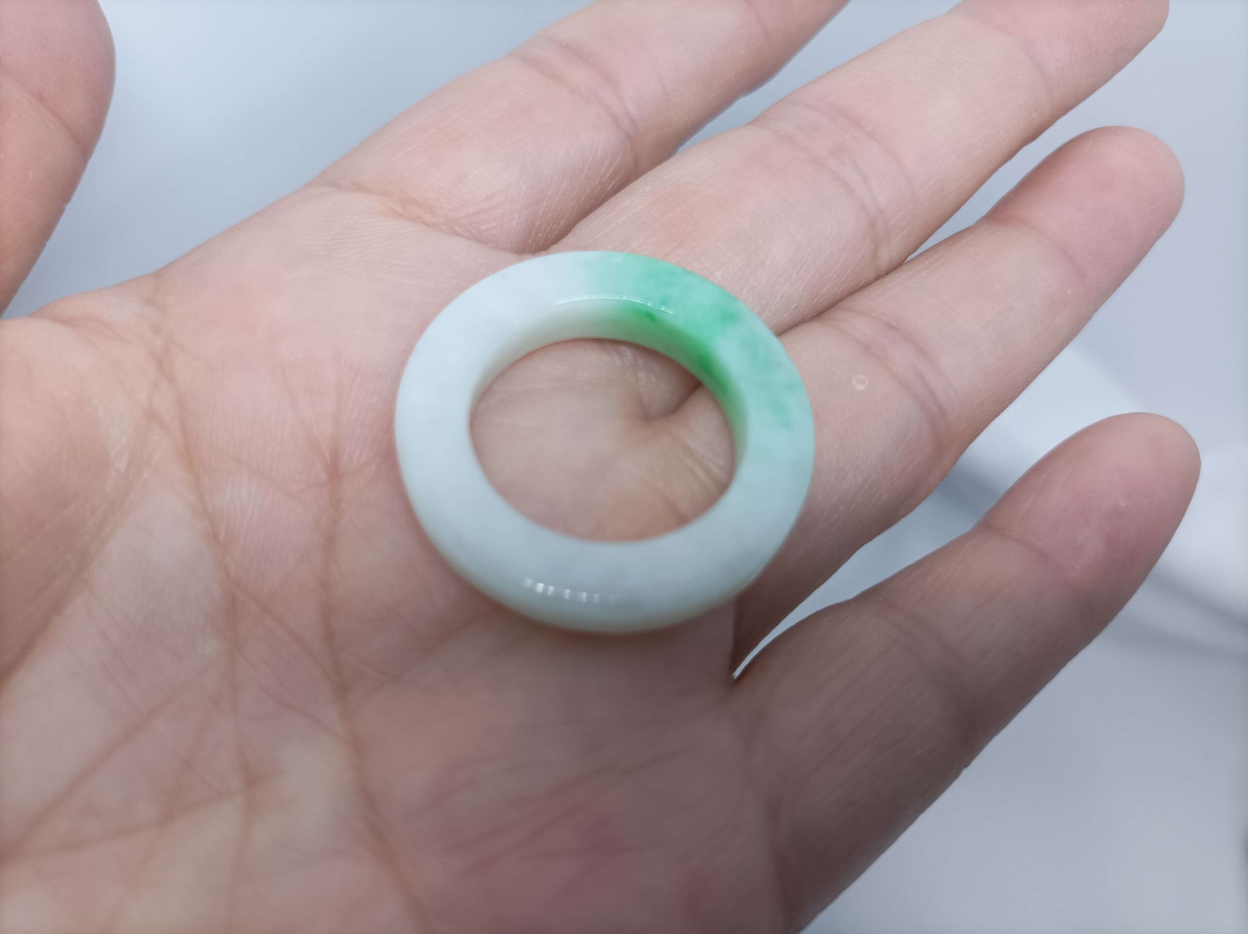 天然A貨翡翠白底青扁平特色戒子A0739